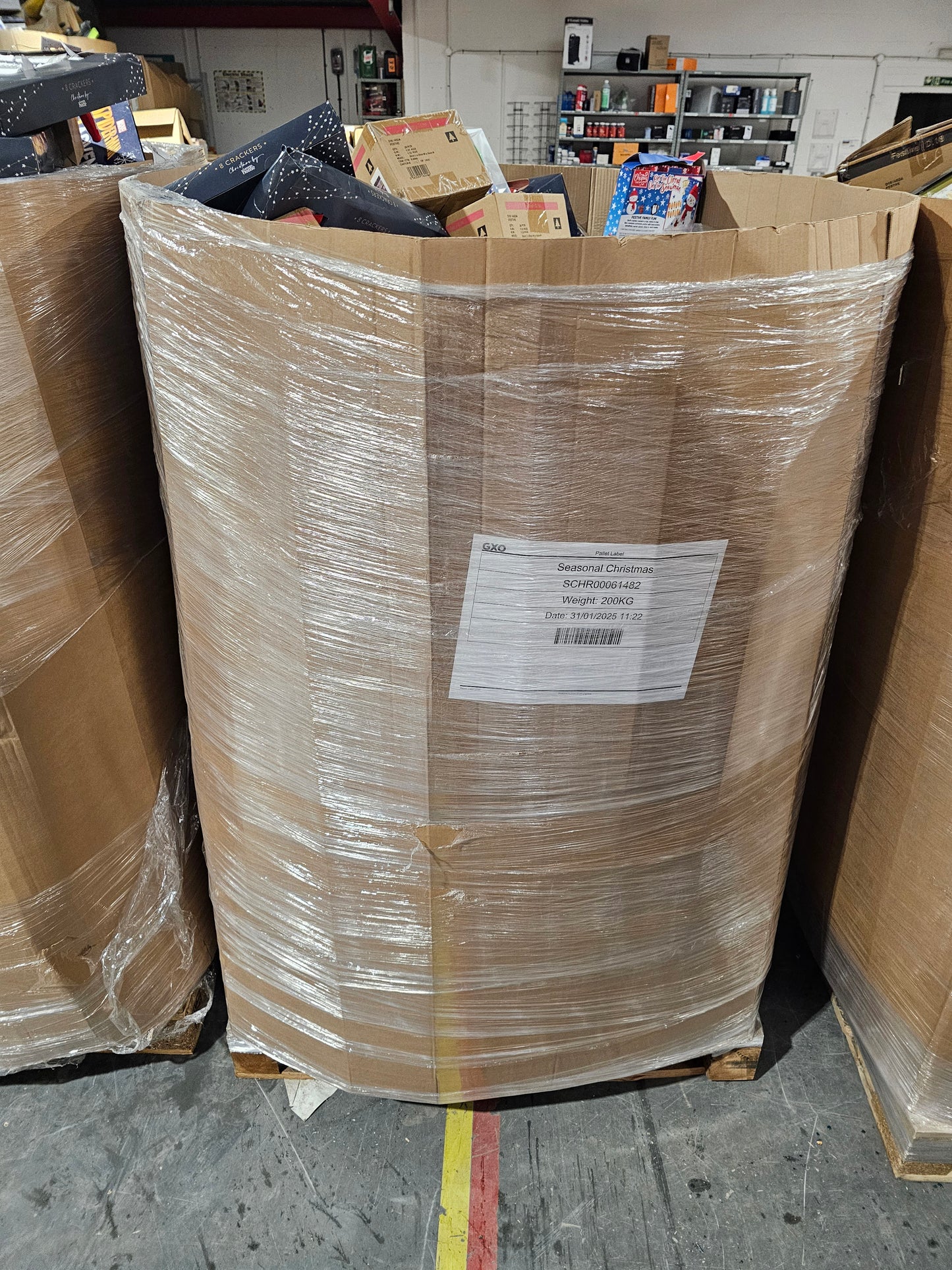 New stock Christmas mixed pallet 5ft high